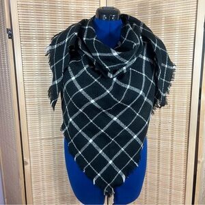 Plaid Blanket Scarf 🧣